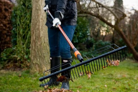 Черенок универсальный Fiskars QuikFit, размер: L, чёрный графитовый (1000661)
