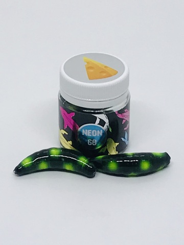 NEON 68 Maggot 46мм (6 шт ) СЫР цвет ЧЕРНЫЙ/ЛИМОННАЯ ТОЧКА продажа от 2 шт.