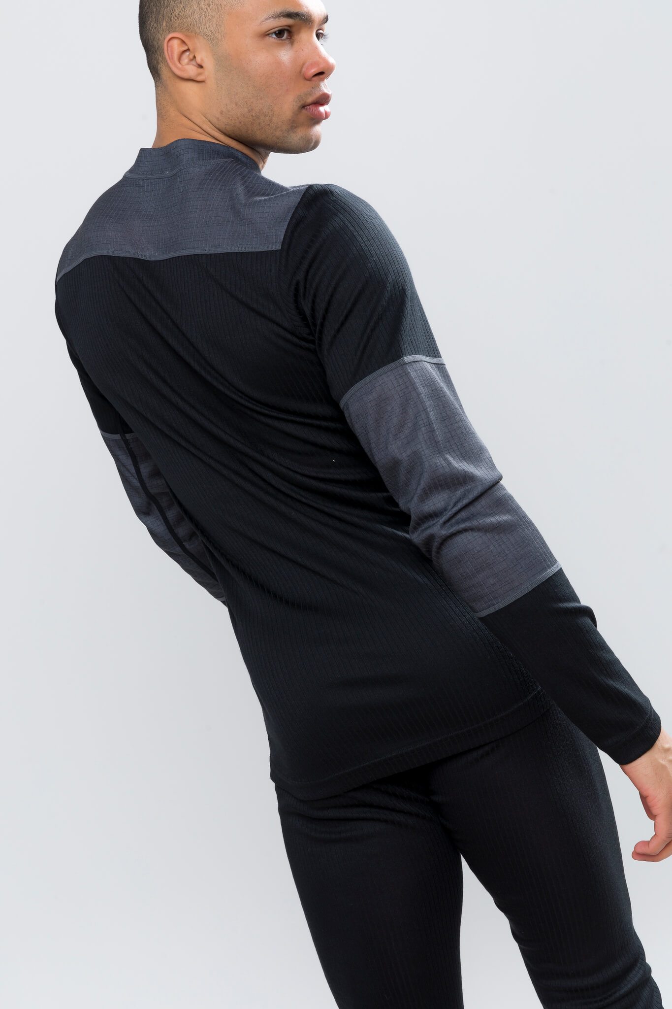 Craft Baselayer мужской комплект термобелья черный-серый - 4