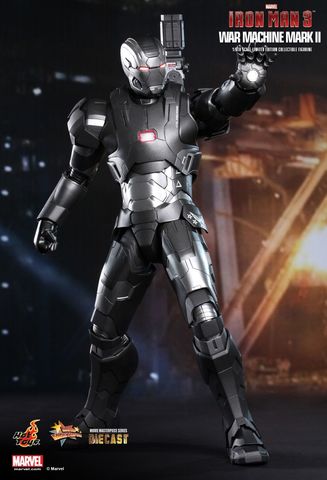 Фигурка Боевая Машина (металл) из фильма Железный человек 3 Hot Toys 1/6