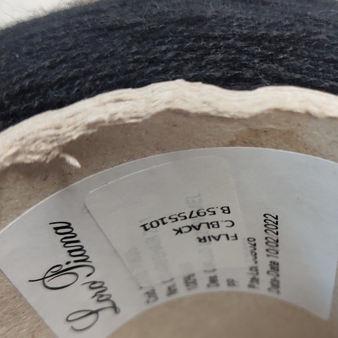 Кашемир CARIAGGI / CASHMERE 100 2/28 черный