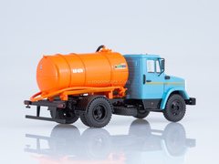 ZIL-4333 Vacuum machine KO-520 (4333) 1:43 Start Scale Models (SSM)