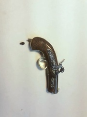Derringer Philadelphia pistol wood