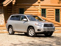 Чехлы на Toyota Highlander II 2007–2014 г.в.