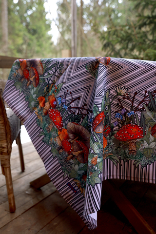 Tablecloth 