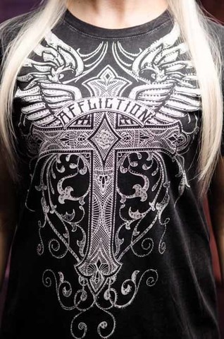 Affliction | Футболка женская MATHILDA AW20897 принт спереди на модели