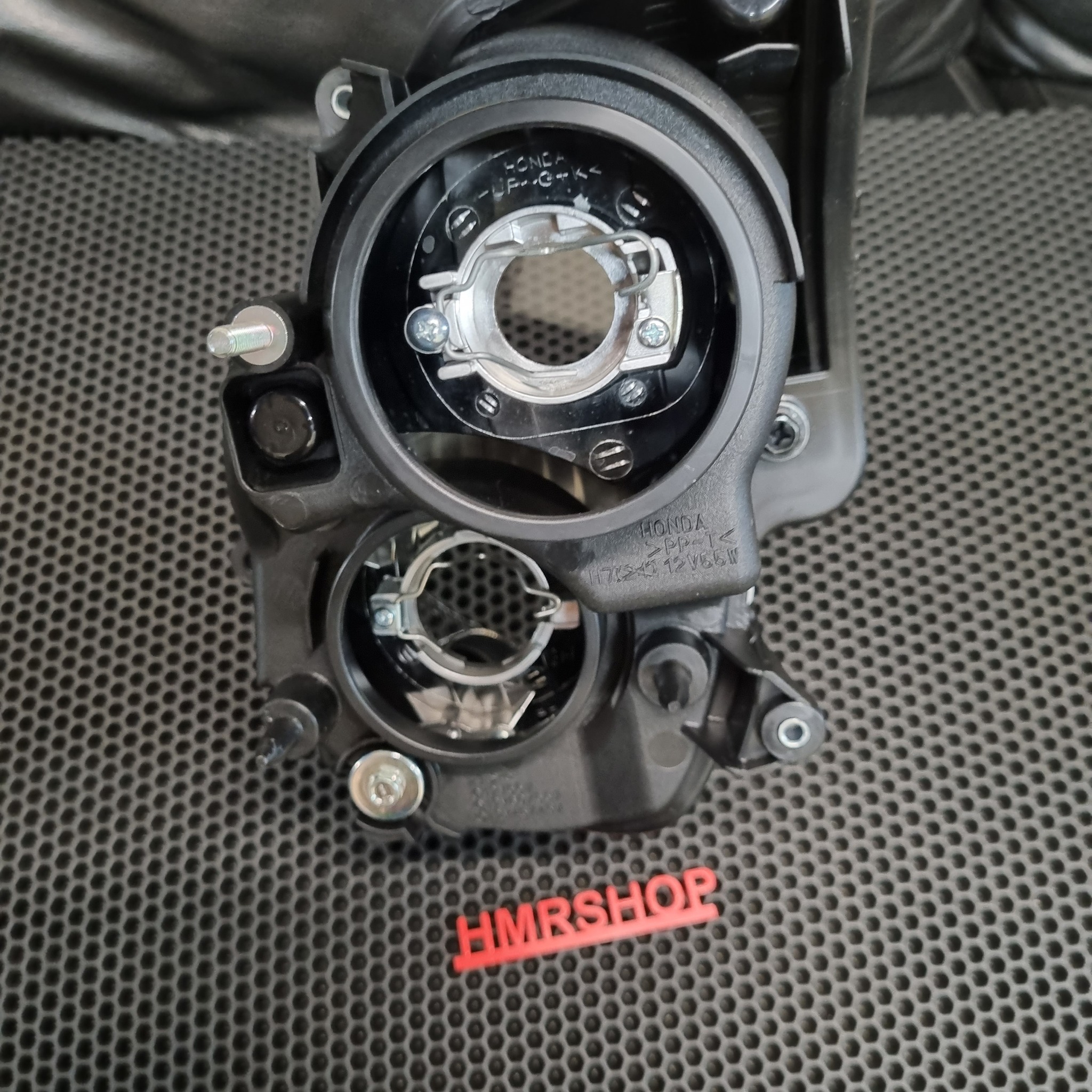 Honda Фара VFR 800 h7-h4 правая без габарита Япония 33102-MCW-003