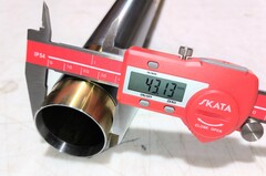 Перо вилки для Yamaha YZF-R6/MT10/YZF-R1/FZ10 15-21 г.в. Жёлтое 43*531 мм