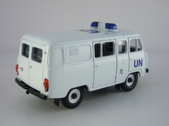 UAZ-39099 UN 1:43 Agat Mossar Tantal