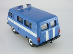 UAZ-3962 Communication 1:43 Agat Mossar Tantal