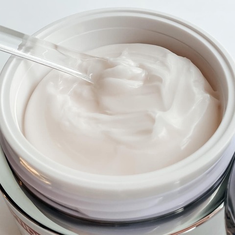 Антивозрастной лифтинг-крем с пептидами Peptide 9 Volume & Tension Tox Cream MEDI-PEEL