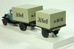 GAZ-AA truck with trailer Bread LOMO-AVM 1:43