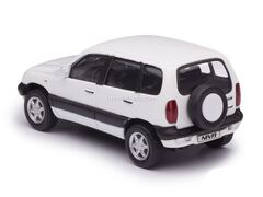 Chevrolet Niva 2003 white ArModel 1:43