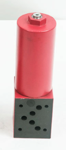 Фото DFZBH/HC60QB3D1.X/-L24 - Фильтр модульного монтажа CETOP5 (Ду10), 3 мкм, 320 бар, электро-визуальный индикатор загрязнения