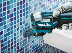 Аккумуляторный многофункциональный инструмент Makita DTM52Z