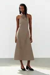 ZARA ПЛАТЬЕ МИДИ С ГОРЛОВИНОЙ ХАЛТЕР И ПРЯЖКОЙ, СЕРОВАТО-КОРИЧНЕВЫЙ
