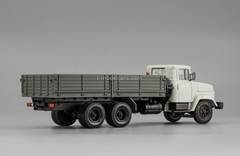 KRAZ-250 late modification 1985-1995 white-gray 1:43 Nash Avtoprom
