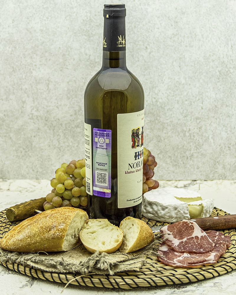 Вино Maran Winery Нораванк Белое сухое 2018 г.у. 12.5% 0,75 л, Армения