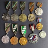K14683 Медали 11 шт. Быстрее Выше Сильнее, 30 лет Хоккей, Волейбол, Лыжи и др. K14683 Медали 11 шт. Быстрее Выше Сильнее, 30 лет Хоккей, Волейбол, Лыжи и др.
