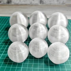 Плафоны без основания на резьбе. D 4см, 5см, 6см по 3шт. Пластик (9шт)