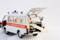 RAF-22031 (2203) Latvia Ambulance 1:43 Agat Mossar Tantal