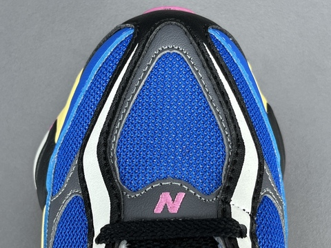 New Balance 9060 'Blue Oasis Real Pink' 