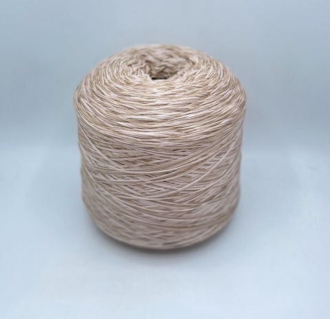 Авторская смотка (пр.Италия), 275м/100гр. Меринос/Нейлон/Шелк/Кашемир , цвет-Клубничный латте, арт-33200