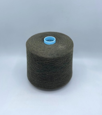 Olimpias (пр.Италия),art- Eos, 1/1530 1530м/100гр, 80% Меринос, 20% Полиамид, цвет-Хвоя,арт-36021