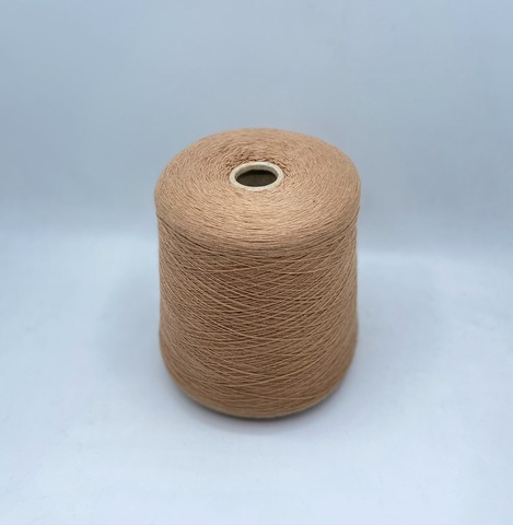 Бобинная пряжа (пр.Италия),1500м/100гр, 80%шерсть, 20%полиамид, цвет- Бежевый, арт.31651