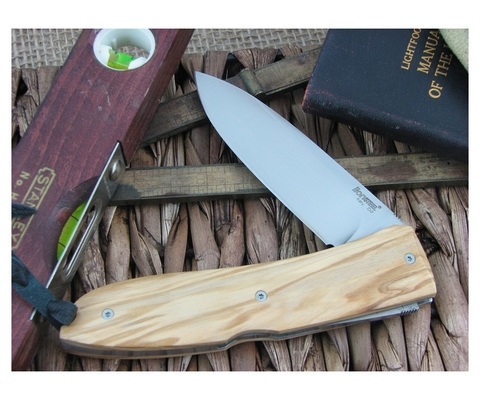 НОЖ LIONSTEEL СЕРИИ BIG OPERA D2