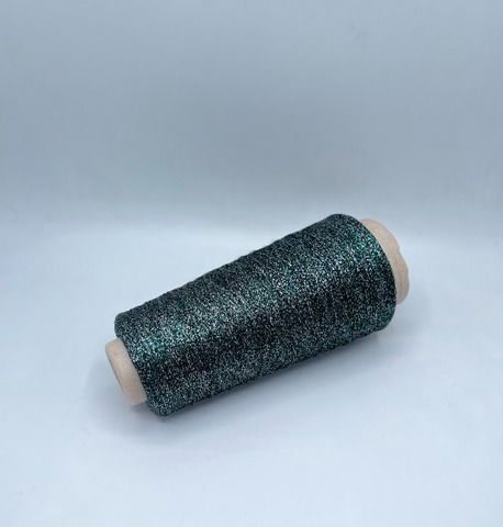 Torcitura di domaso (пр.Италия),art.Tore, 3750 м / 100 гр. 66% вискоза 34% полиэстер( люрекс ), цвет-Зеленый+черный+серебро(815), арт.30506