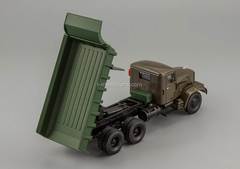 KRAZ-256B 1969-1977 green 1:43 Nash Avtoprom