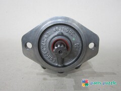 Насос топливоподкачивающий, оригинал / LIFT PUMP АРТ: 10000-61124