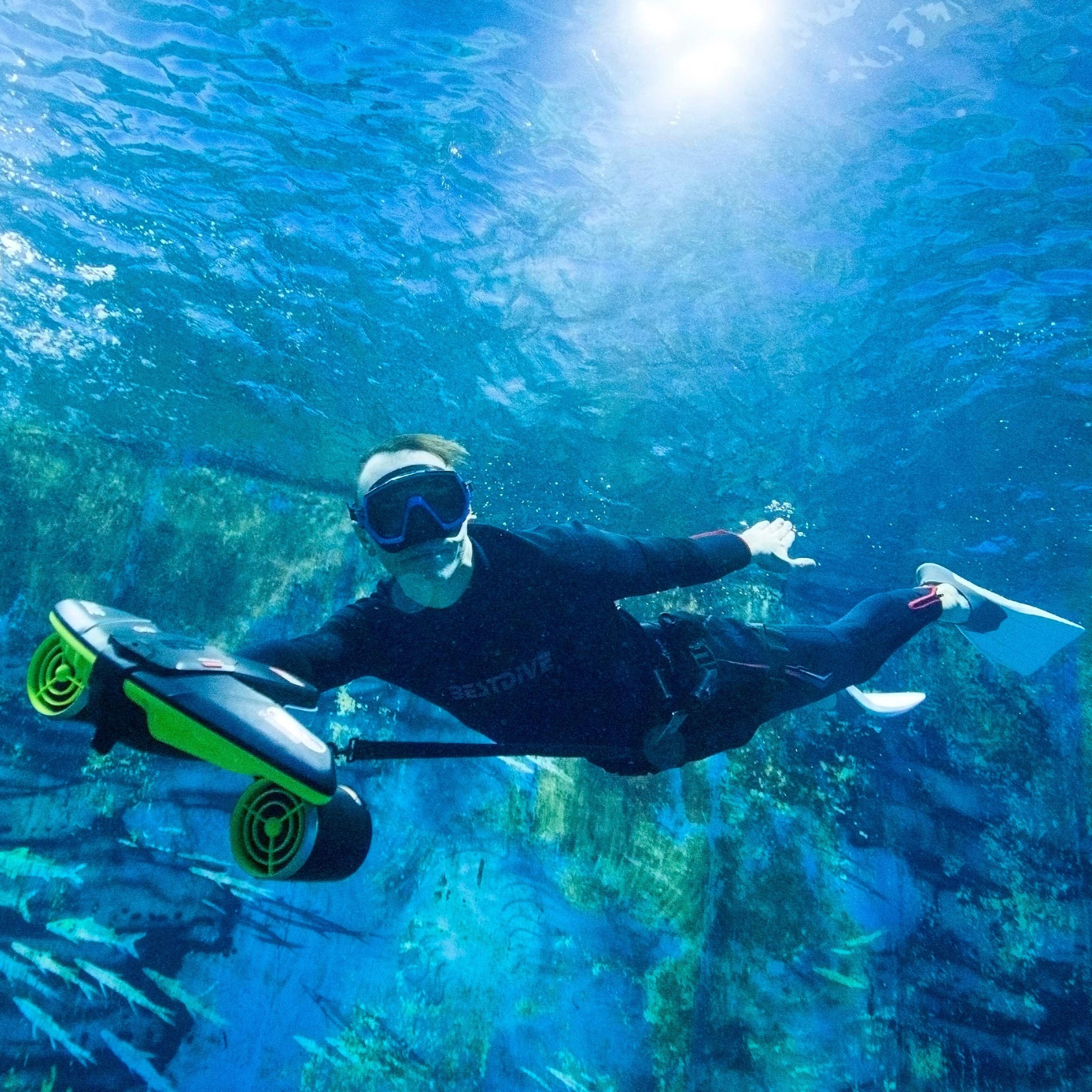 Navbow Sublue underwater scooter