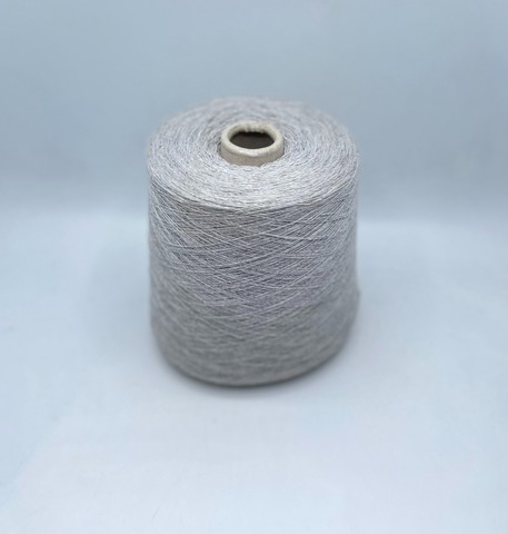 New Mill (пр.Италия),art- Velox 1450м/100гр,40% меринос, 10% кашемир, 25% вискоза, 25% полиамид. цвет- Светло-серый(671/768), арт.31973