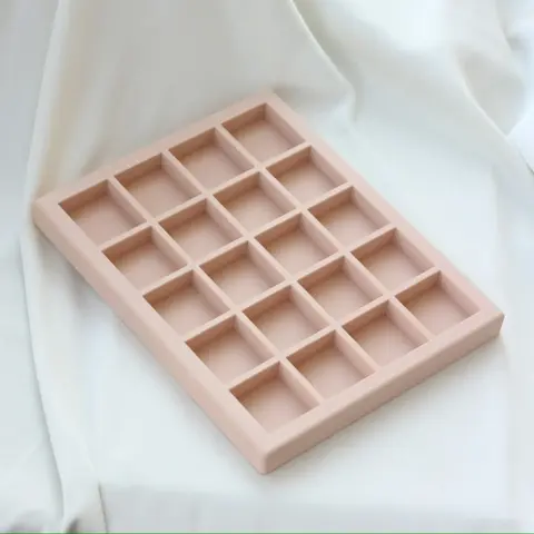 Планшет (органайзер) 20*25*1,5 см, ячейки 4 см, ФТ023