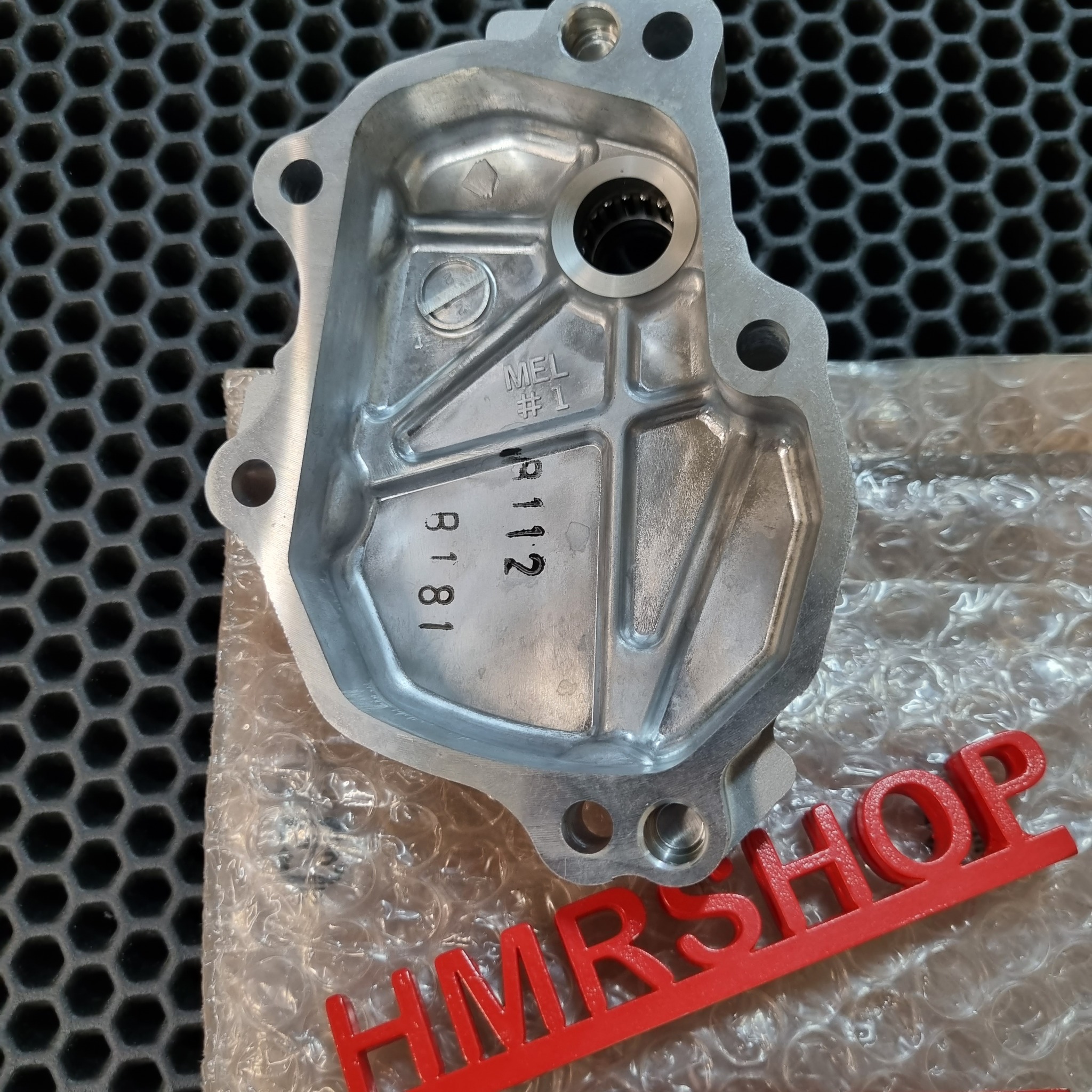 Honda Крышка вала КПП CBR 1000 04-05 11370-MEL-000