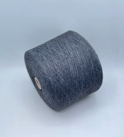 New Mill (пр.Италия),art- Velox 1450м/100гр,40% меринос, 10% кашемир, 25% вискоза, 25% полиамид. Цвет-Графит(555/917), арт.30675