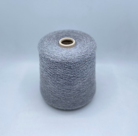 Filati Naturali (пр.Италия),art-Martora, 1150м/100гр, 75% Кашемир 22% Шелк 3% Эластан, цвет-Серый меланж(261), арт-29811