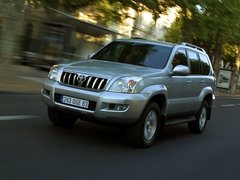 Чехлы на Toyota Land Cruiser Prado 120 2002–2009 г.в.