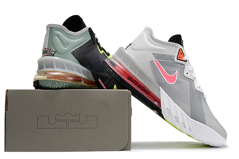 Nike LeBron 18 Low 'Bugs vs Marvin The Martian' 