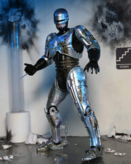 Фигурка NECA Robocop: Robocop Battle-Damaged w/ Chair