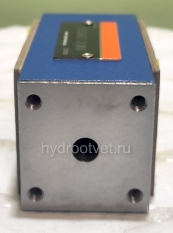 Фото HSZ06A611-3X/M00 - Плита модульная для реле давления HED, В влево, В вправо