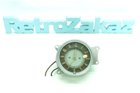 Часы салона ГАЗ М20 Победа