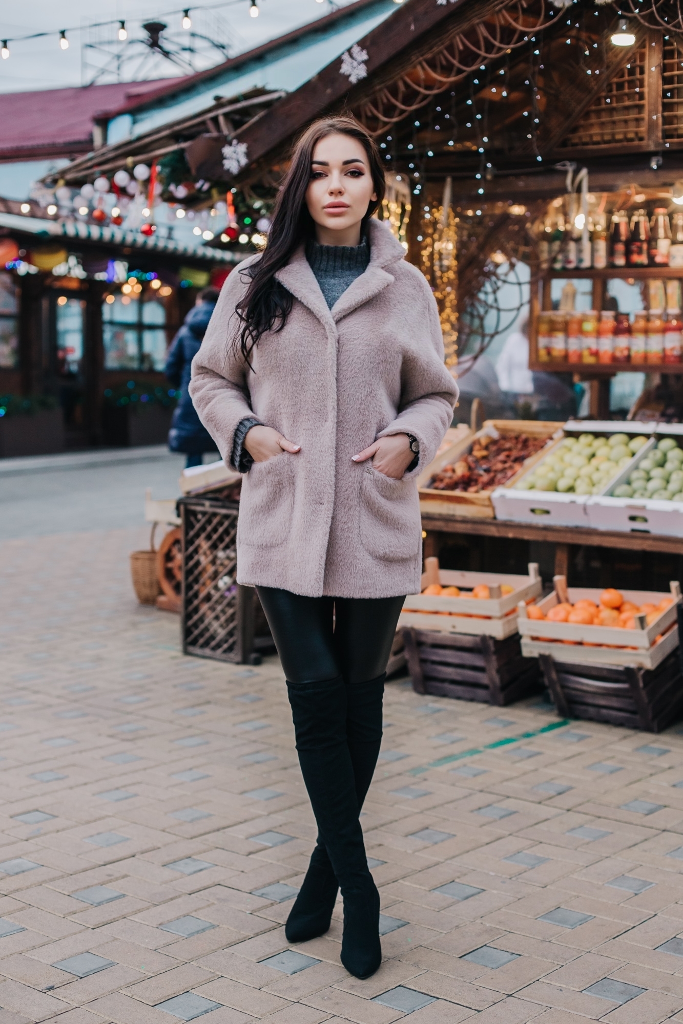 Пальто укороченное женское