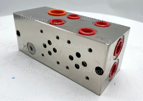 Фото DR06-21-ST - Двухместная плита CETOP03 с гнездом под клапан DBDS6