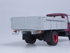 GAZ-3307 wooden board engine ZMZ-513 Exhibition dark red AutoHistory 1:43