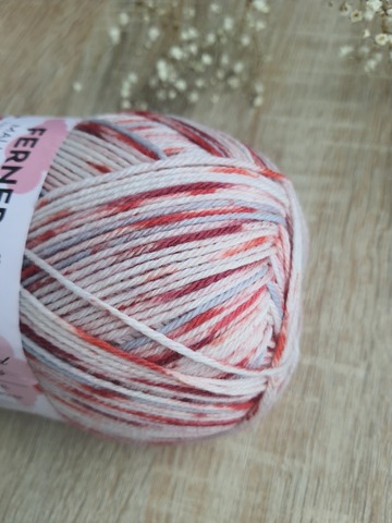 Ferner Wolle Mally Socks Valentinstagsedition 10