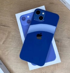 iPhone 13, 128 ГБ б/у