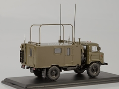 GAZ-66 Command-staff vehicle KShM R-142N khaki 1:43 Start Scale Models (SSM)